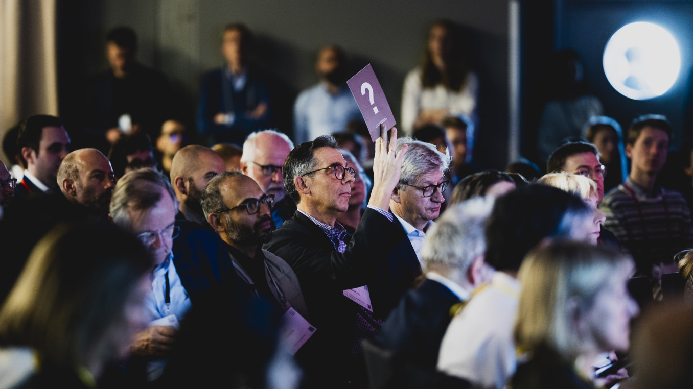 Venture Jury Members in Q&A Session after Pitch at Science Summit